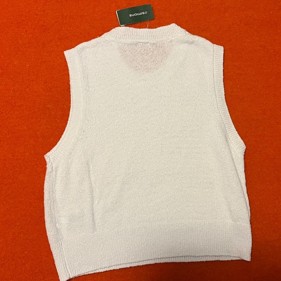 White soft terry sweater tank NWT - Picture 5 of 8